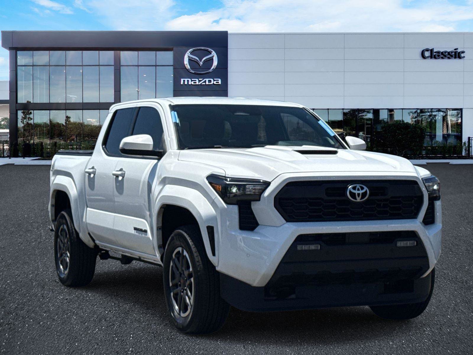 Used 2024 Toyota Tacoma TRD Sport w/ TRD Sport Upgrade Package image 1