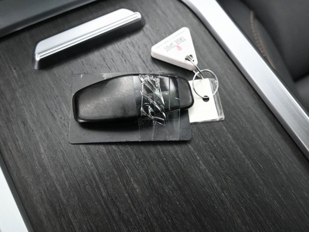 Used 2023 Lucid Air Touring image 10