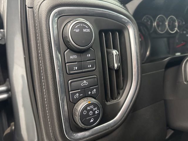 Used 2020 Chevrolet Silverado 1500 LT w/ All-Star Edition AWD/4WD image 11