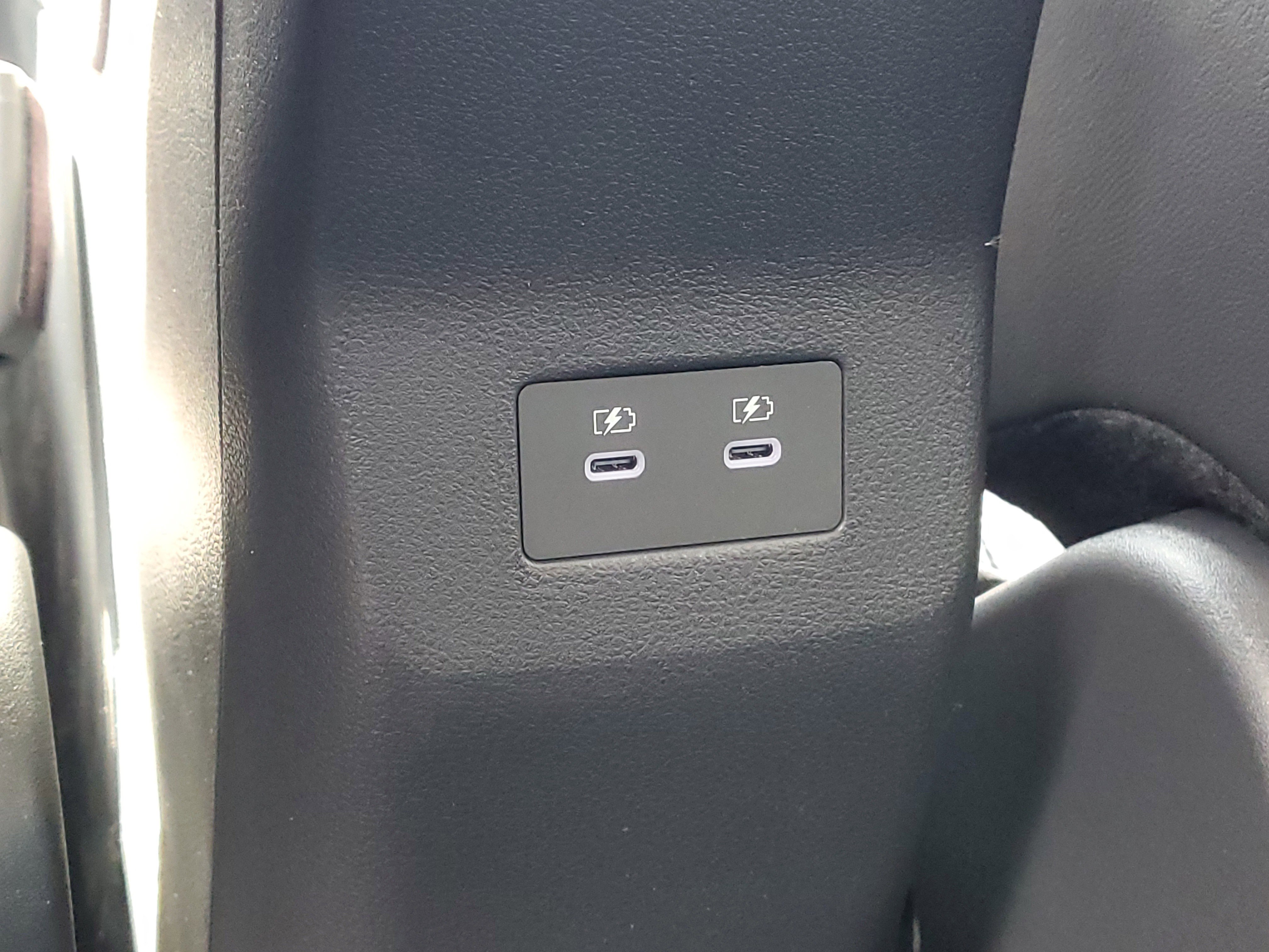 New 2026 Nissan Kicks SR w/ SR Premium Package AWD/4WD image 27