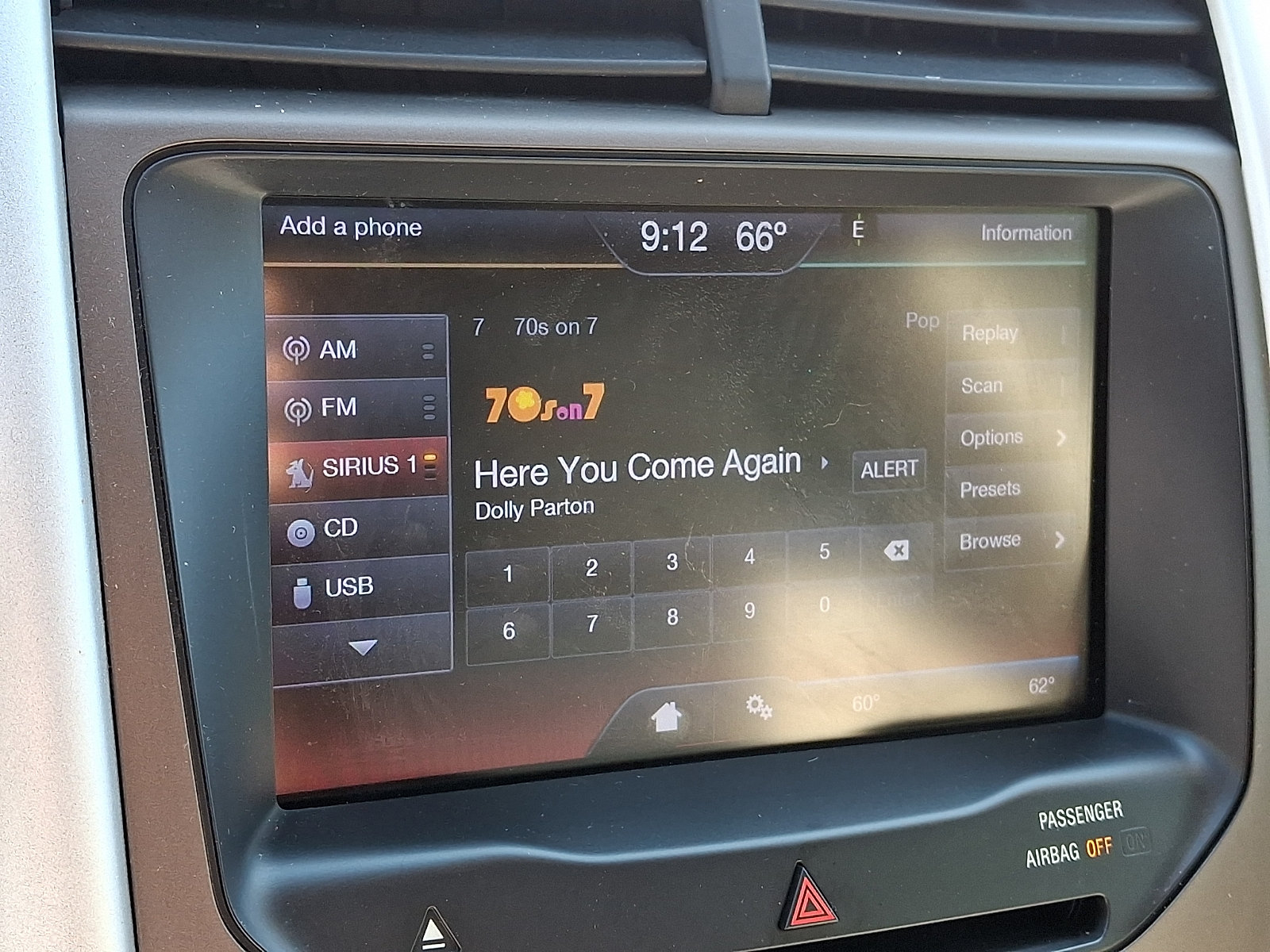Used 2013 Ford Edge SEL FWD image 17