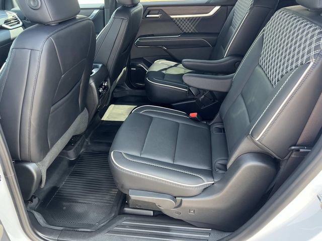 Used 2026 GMC Acadia Denali w/ Super Cruise Package AWD/4WD image 12