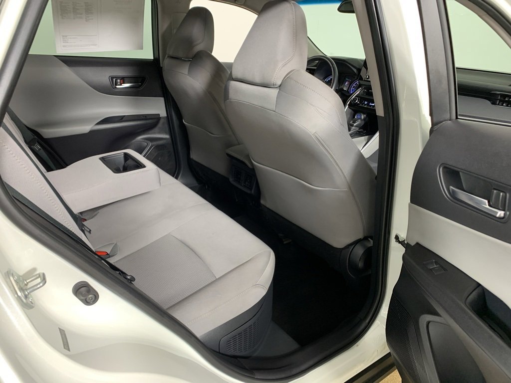 Used 2021 Toyota Venza LE image 24