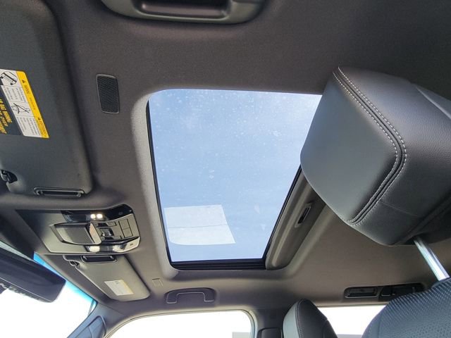 Used 2025 Toyota Land Cruiser w/ Premium Package image 15