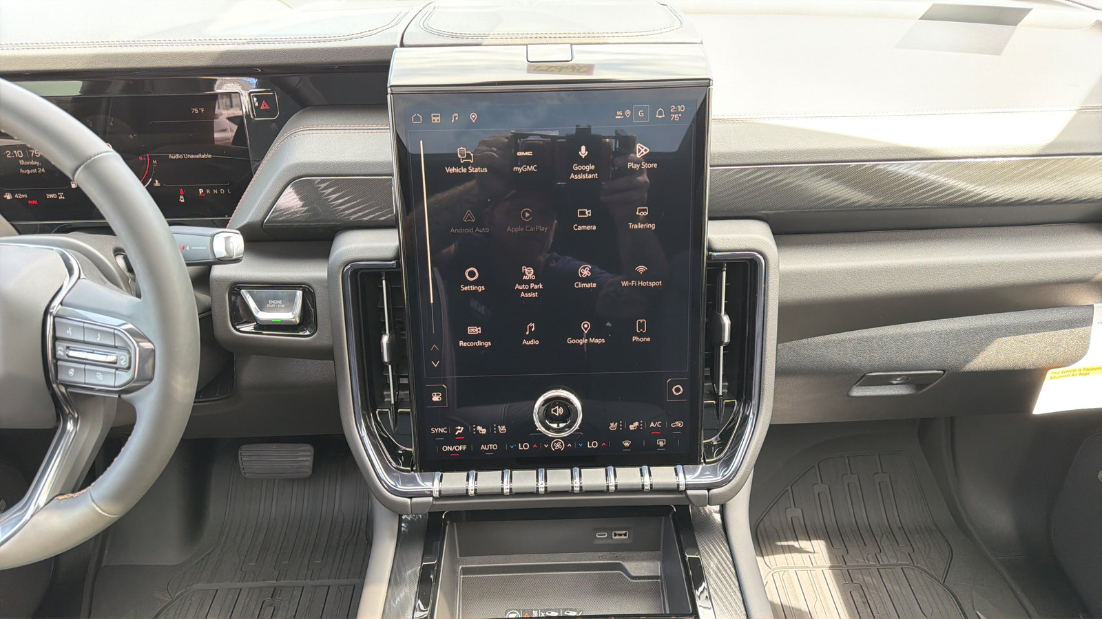 New 2026 GMC Yukon AT4 w/ LPO, Floor Liner Package AWD/4WD image 14