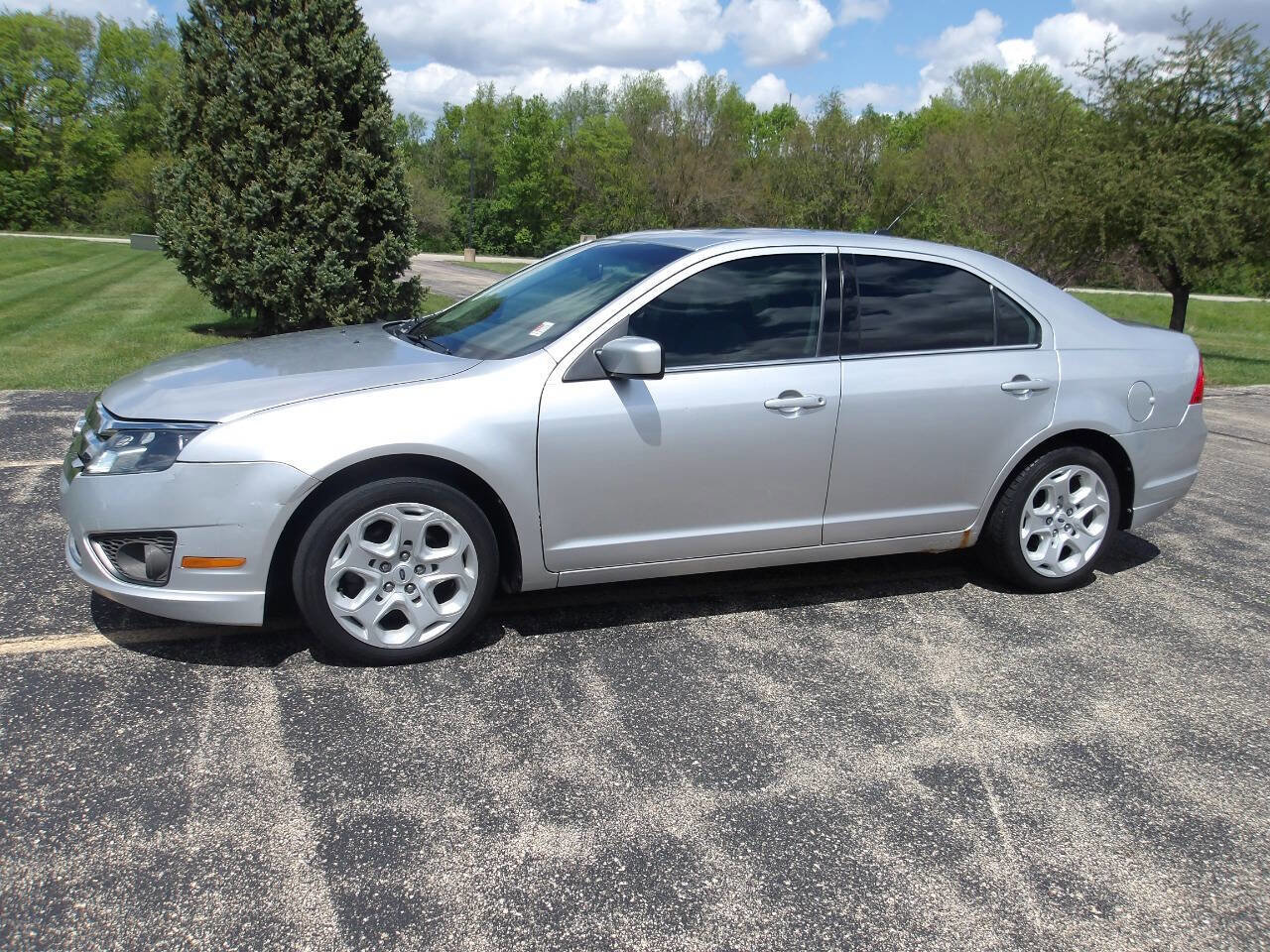 Used 2011 Ford Fusion SE w/ 202A Rapid Spec Order Code FWD image 9