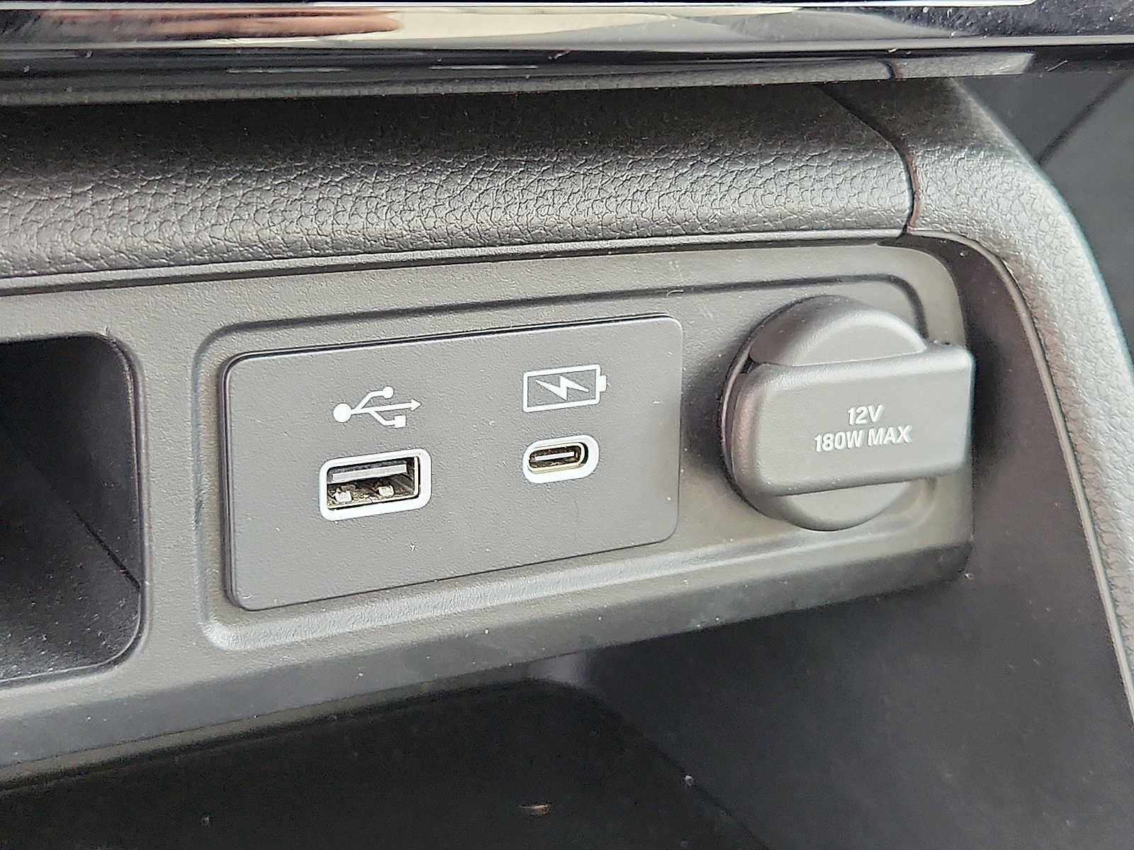 Certified 2023 Honda Pilot Touring image 25
