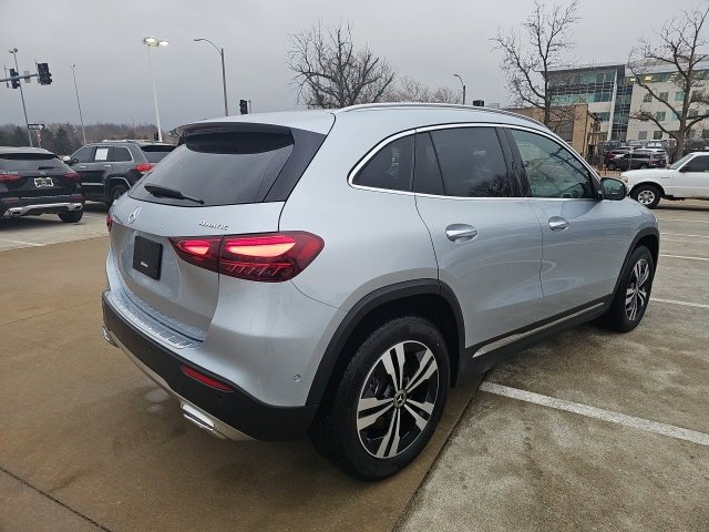 Certified 2025 Mercedes-Benz GLA 250 4MATIC image 3