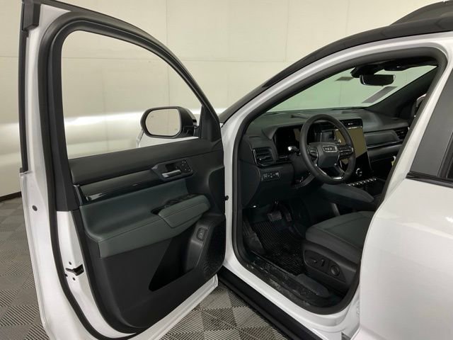 New 2026 GMC Terrain AT4 w/ Convenience Package III image 28