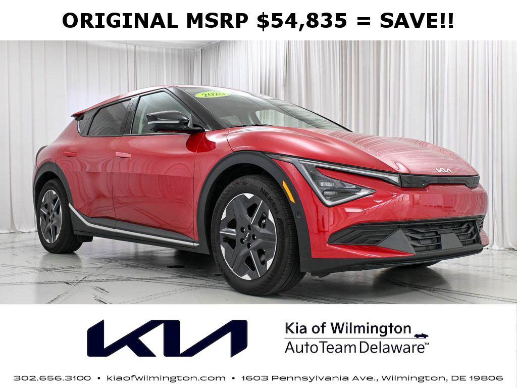Certified 2025 Kia EV6 Light w/ Light LR Technology Package AWD/4WD image 1