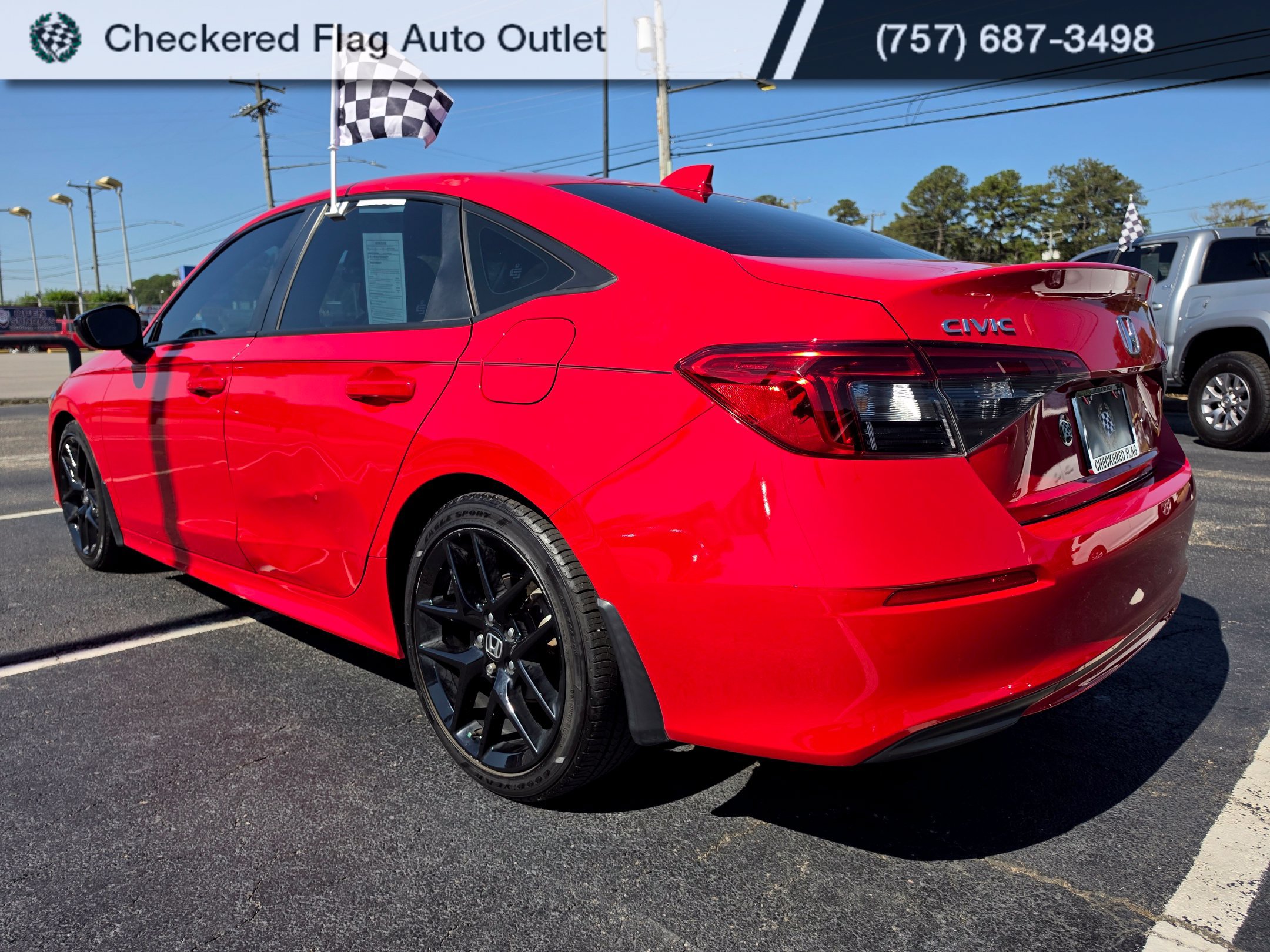 Used 2023 Honda Civic Sport image 3