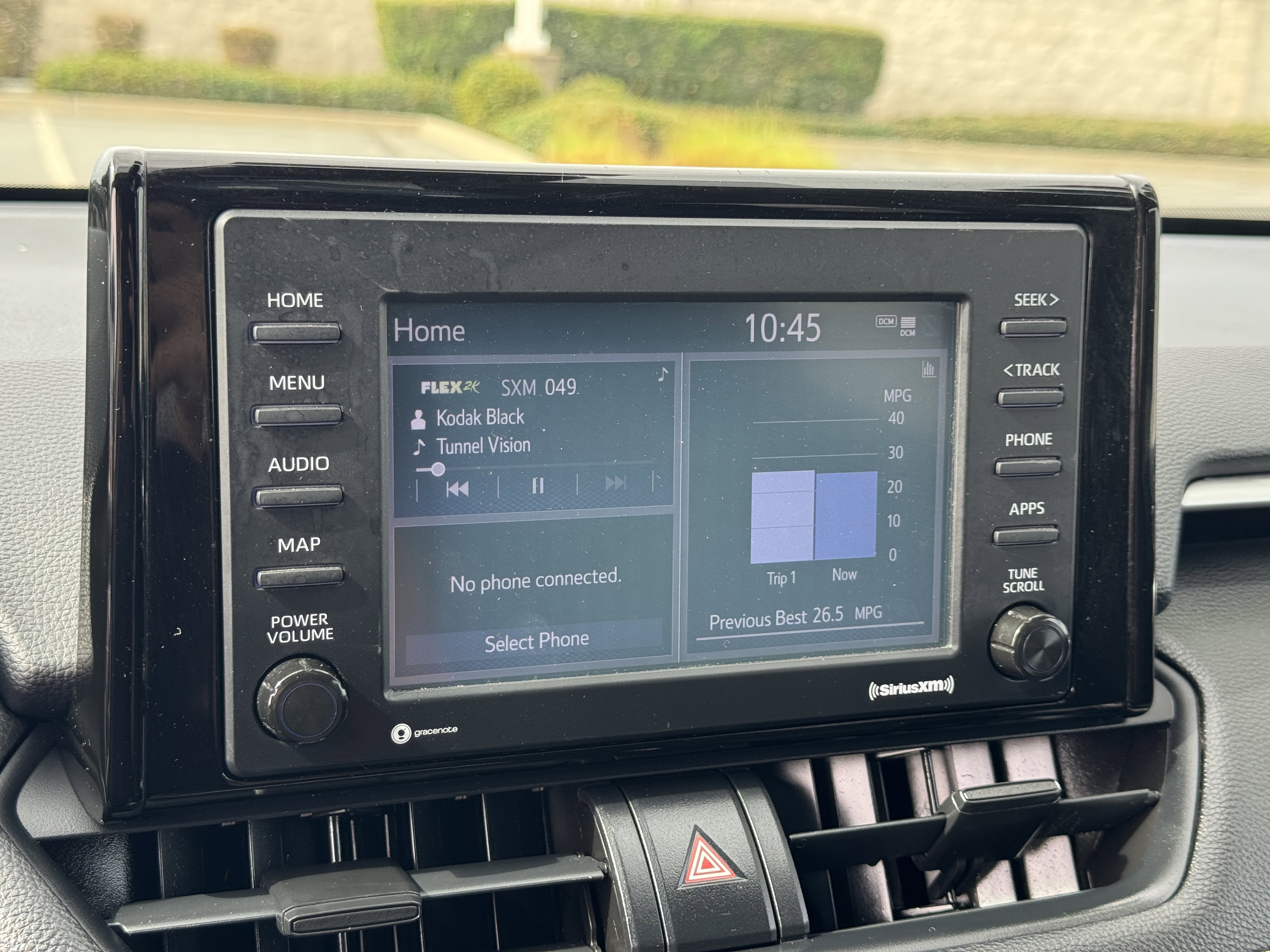 Used 2021 Toyota RAV4 XLE image 26