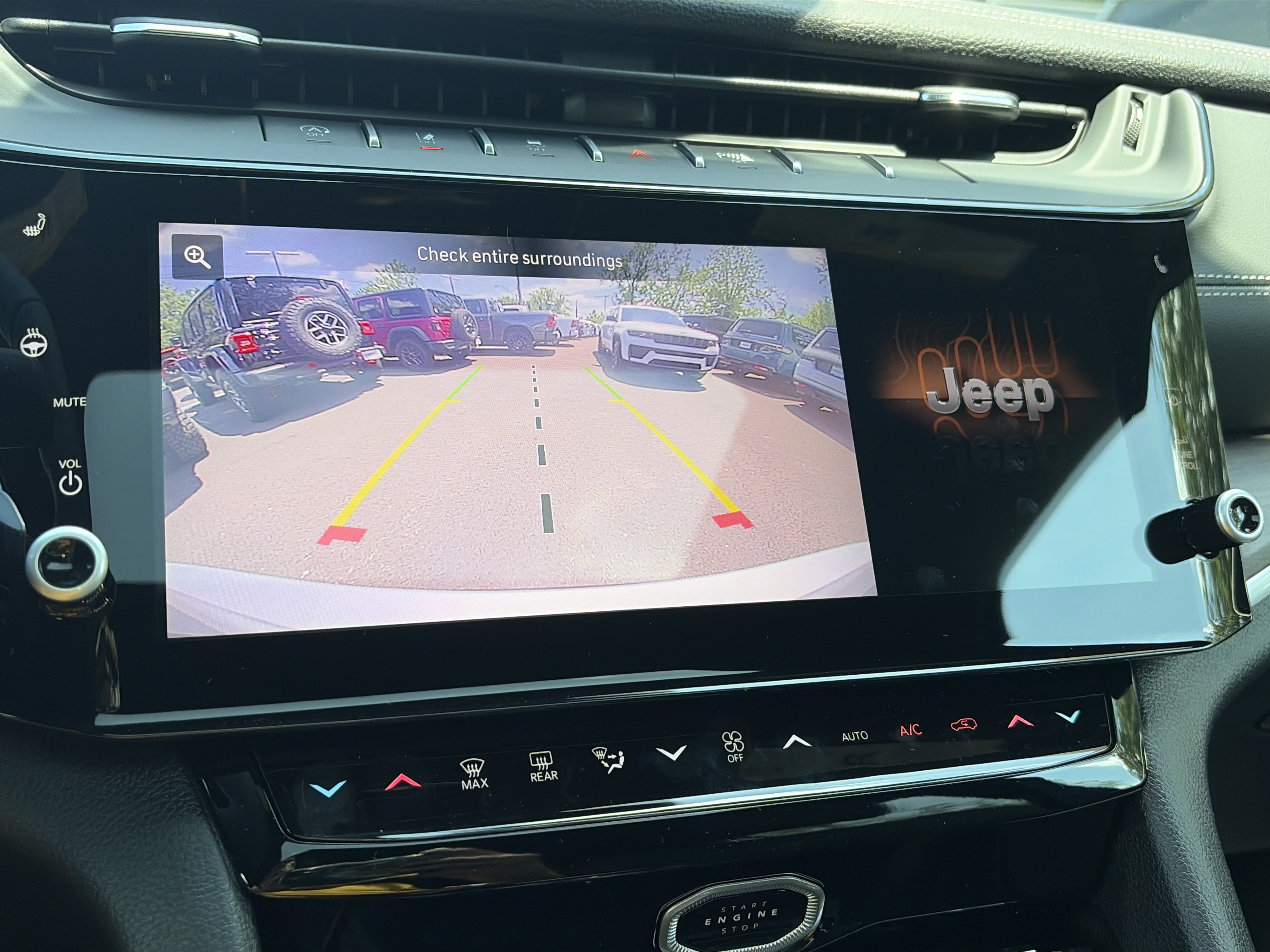 New 2026 Jeep Grand Cherokee L 4WD image 4