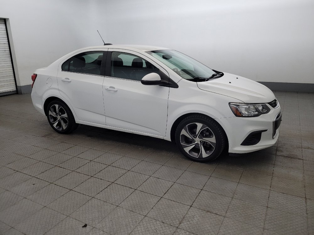 Used 2018 Chevrolet Sonic Premier FWD image 11