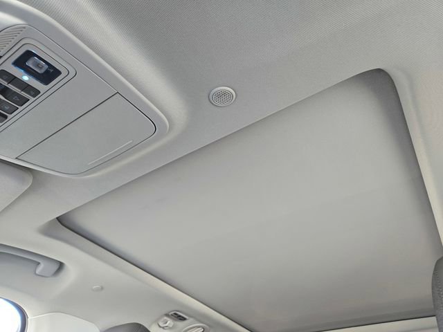 Certified 2025 Ford Explorer Active w/ Active Comfort Package AWD/4WD image 21