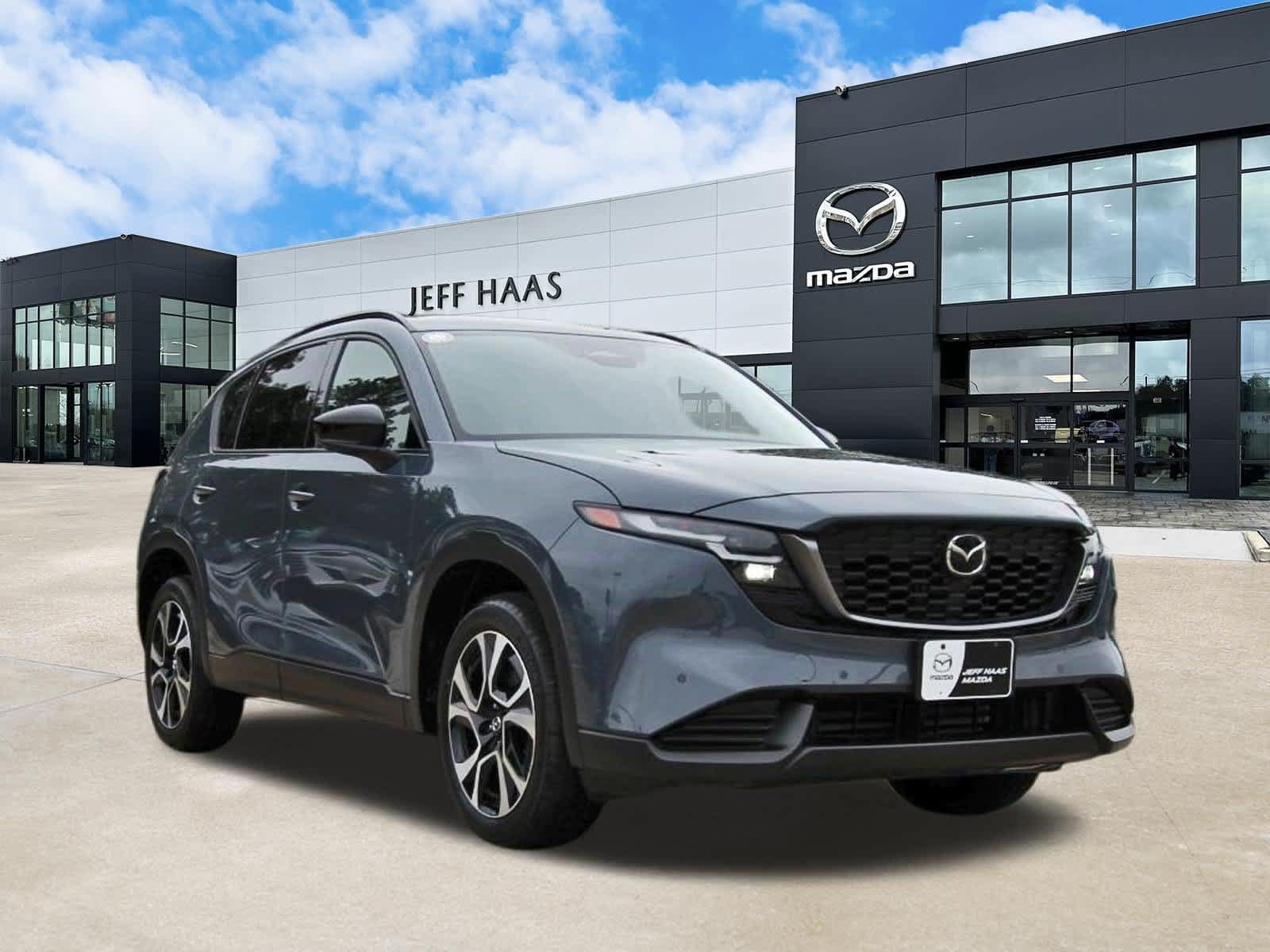 Certified 2026 MAZDA CX-5 Preferred AWD/4WD image 4