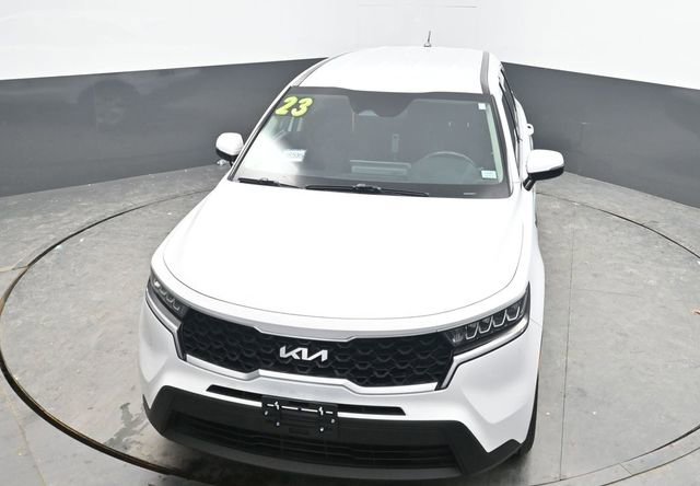 Used 2023 Kia Sorento LX AWD/4WD image 28