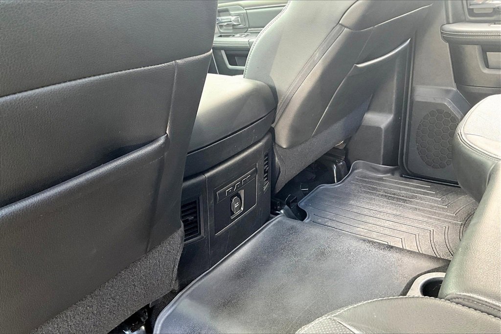 Used 2015 RAM 1500 Sport image 11