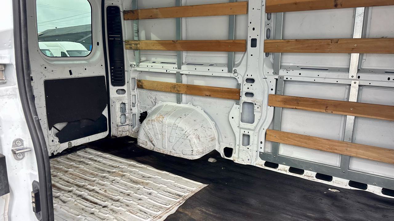 Used 2017 RAM ProMaster 1500 w/ Premium Appearance Group FWD image 12