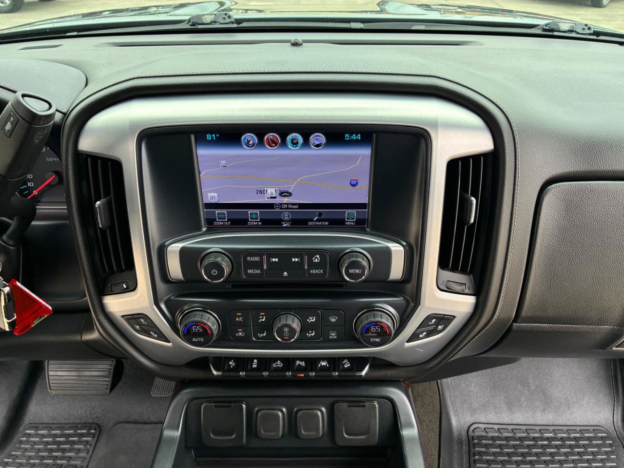 Used 2017 GMC Sierra 1500 SLT AWD/4WD image 22
