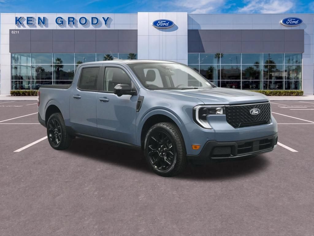 New 2026 Ford Maverick Lariat w/ Black Appearance Package