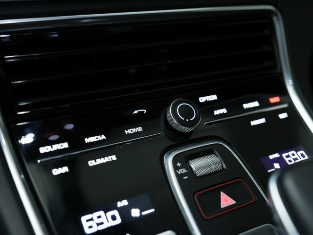 Certified 2020 Porsche Panamera GTS AWD/4WD image 25