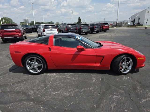 Used 2005 Chevrolet Corvette Coupe w/ Preferred Equipment Group RWD image 20