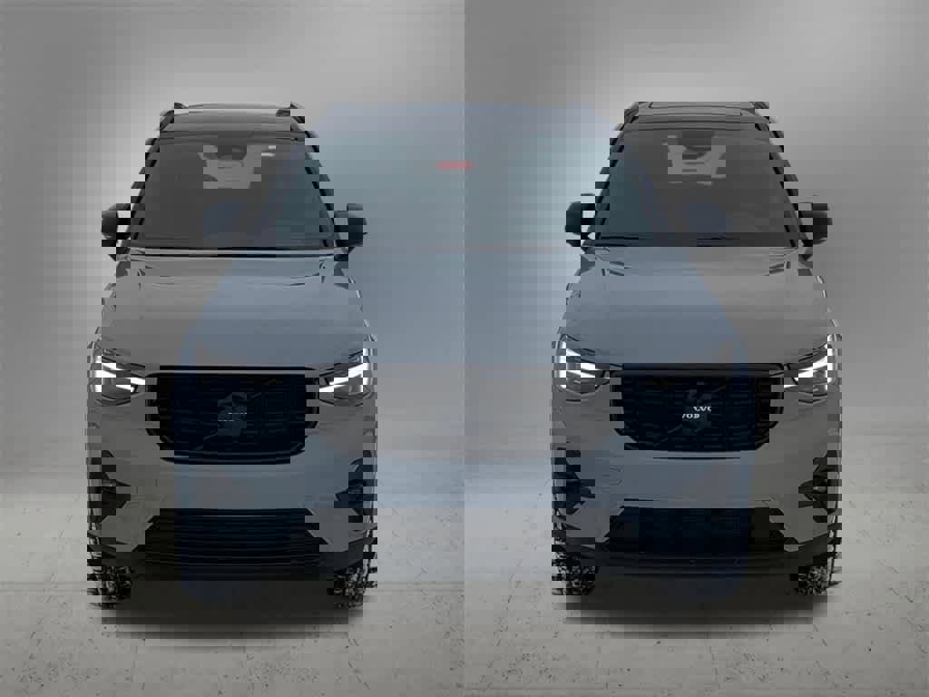 New 2026 Volvo XC40 B5 Ultra w/ Protection Package Premier image 9