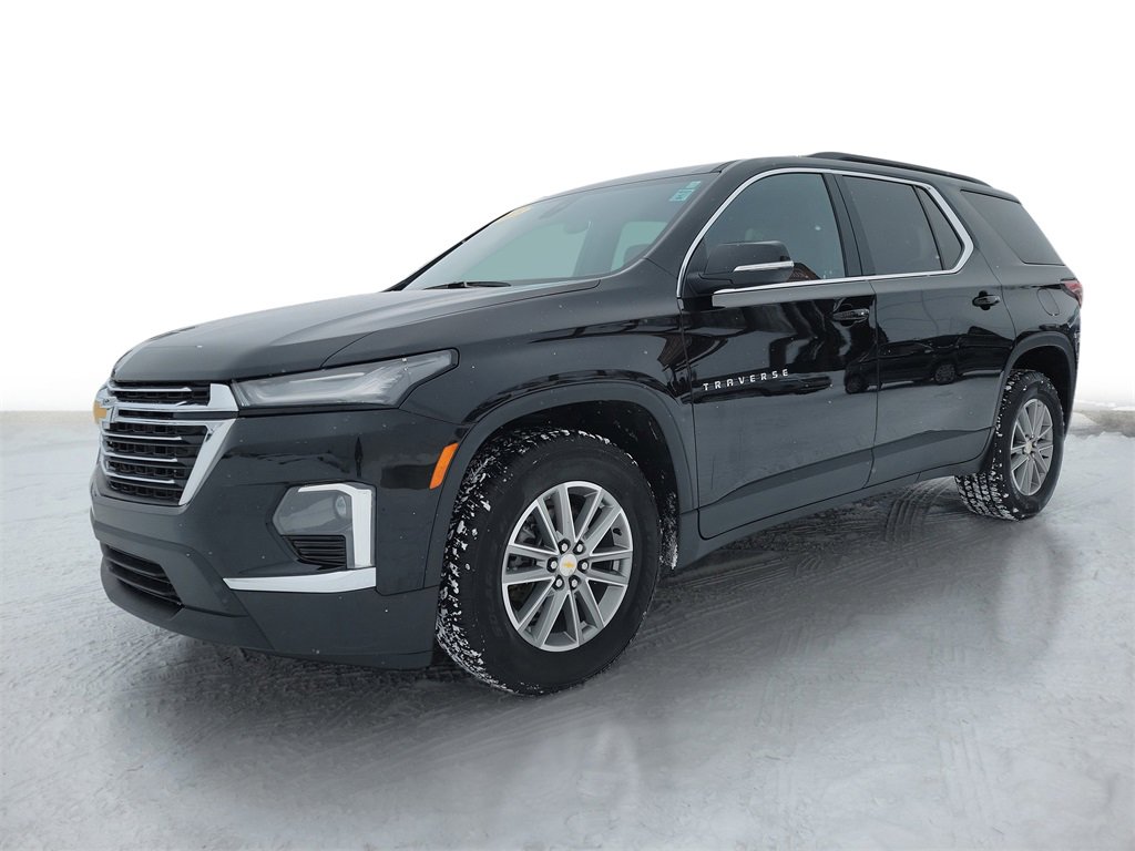 Used 2023 Chevrolet Traverse LT w/ LPO, Floor Liner Package image 2