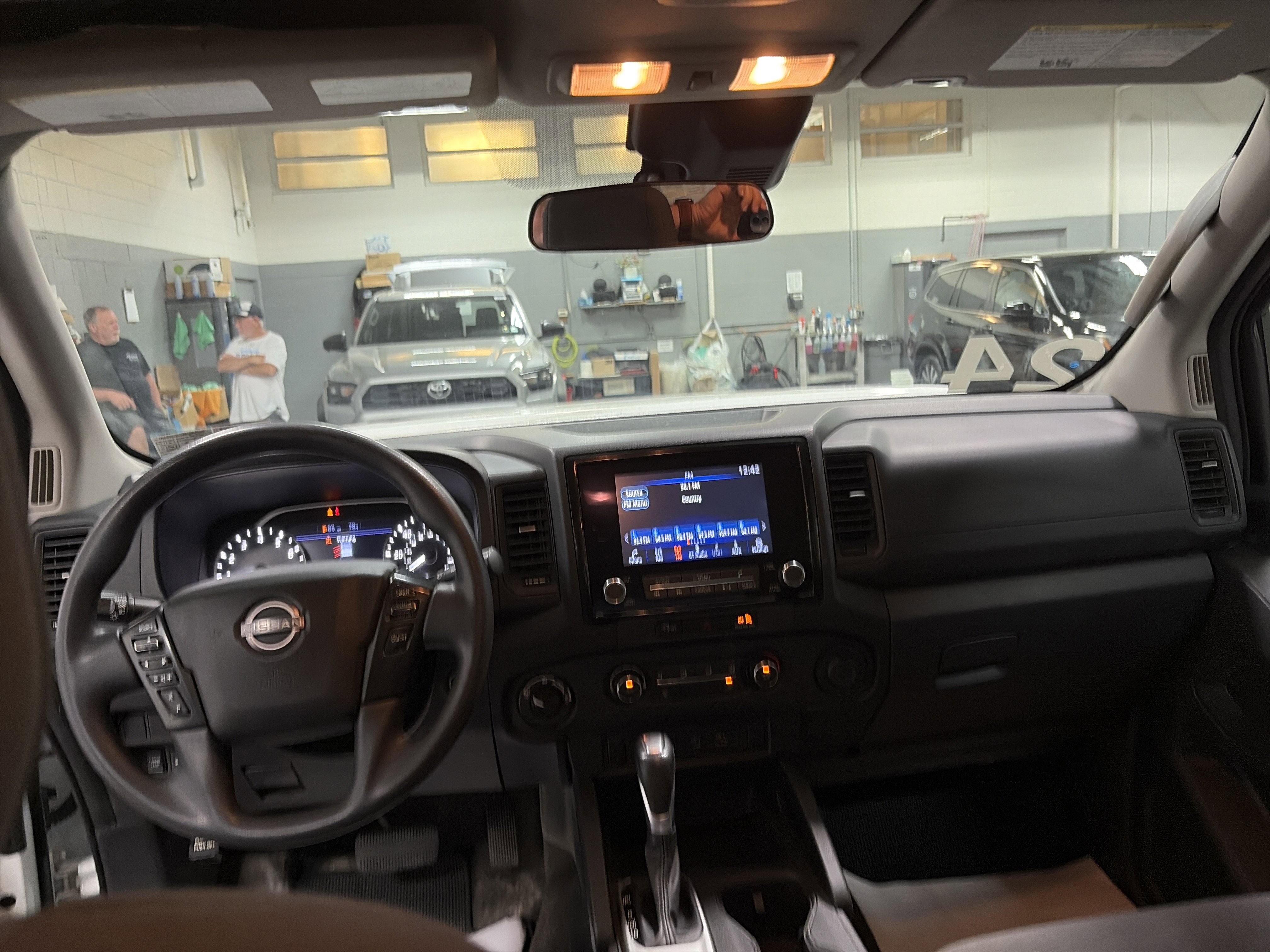 Used 2024 Nissan Frontier S w/ S Utility Package AWD/4WD image 24