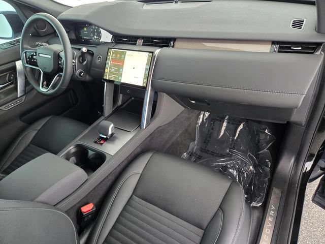 Certified 2024 Land Rover Discovery Sport Dynamic SE AWD/4WD image 18