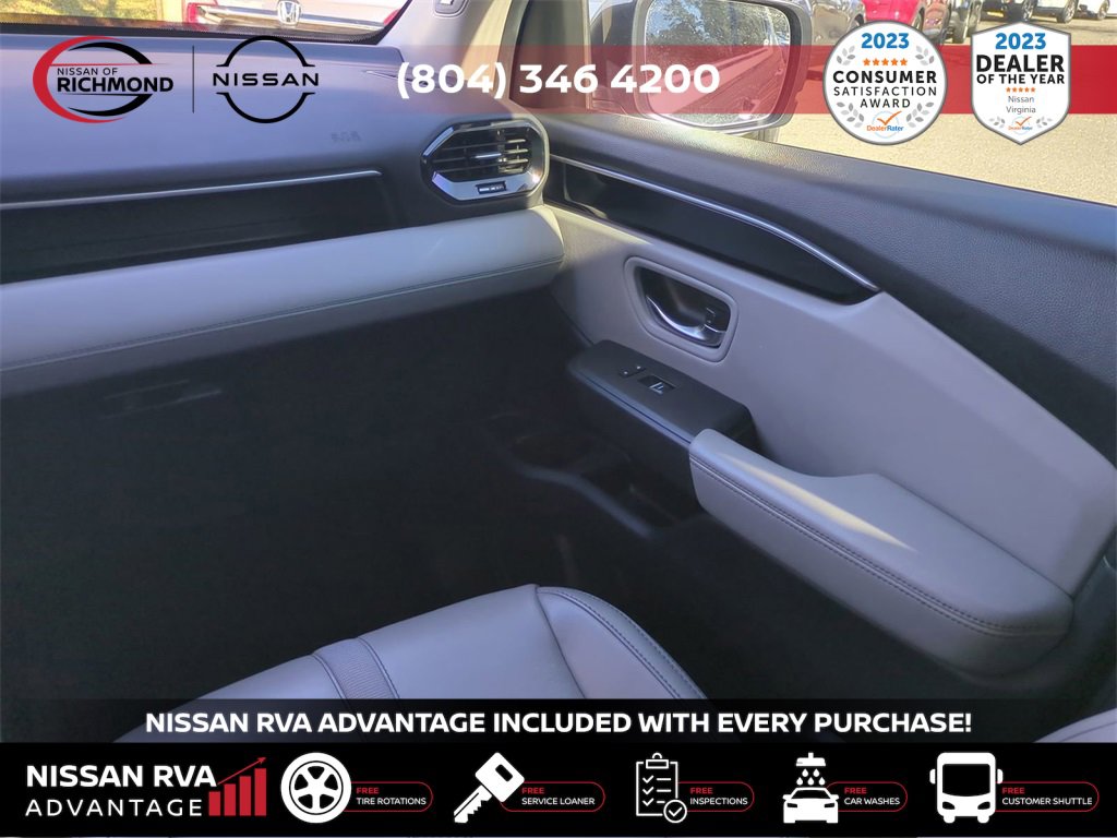 Used 2024 Honda Pilot Touring image 18