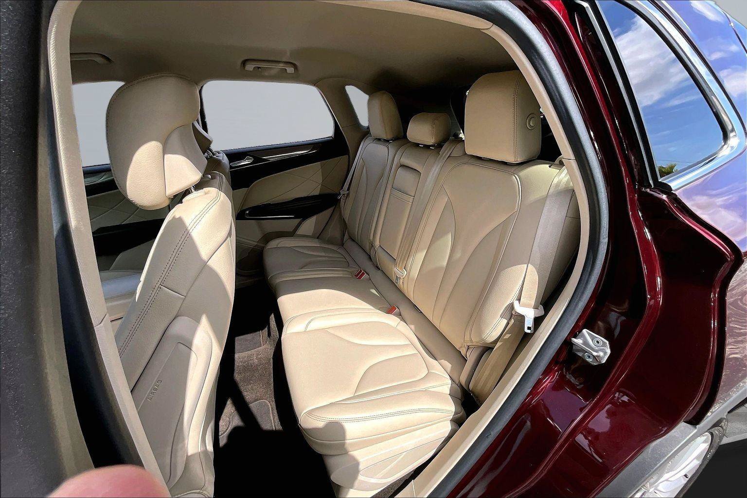 Used 2019 Lincoln MKC Premiere AWD/4WD image 22
