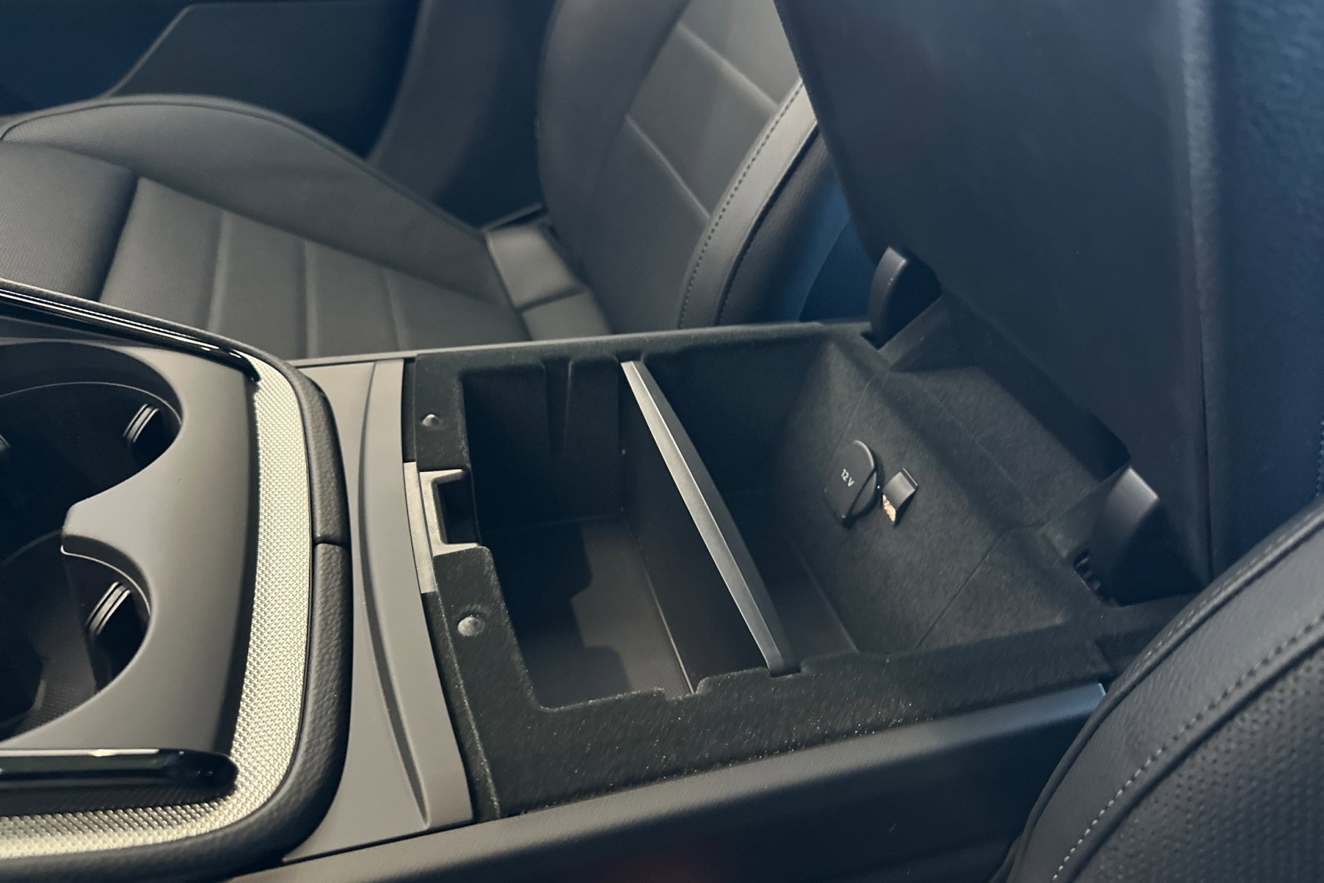 New 2025 Porsche Panamera 4S image 27