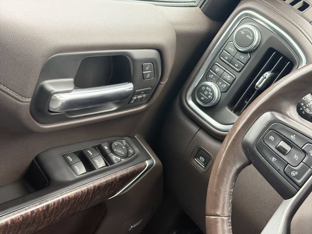 Used 2020 GMC Sierra 1500 Denali w/ Technology Package AWD/4WD image 17