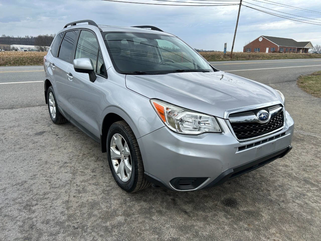 Used 2014 Subaru Forester 2.5i Premium w/ All-Weather Package AWD/4WD image 3