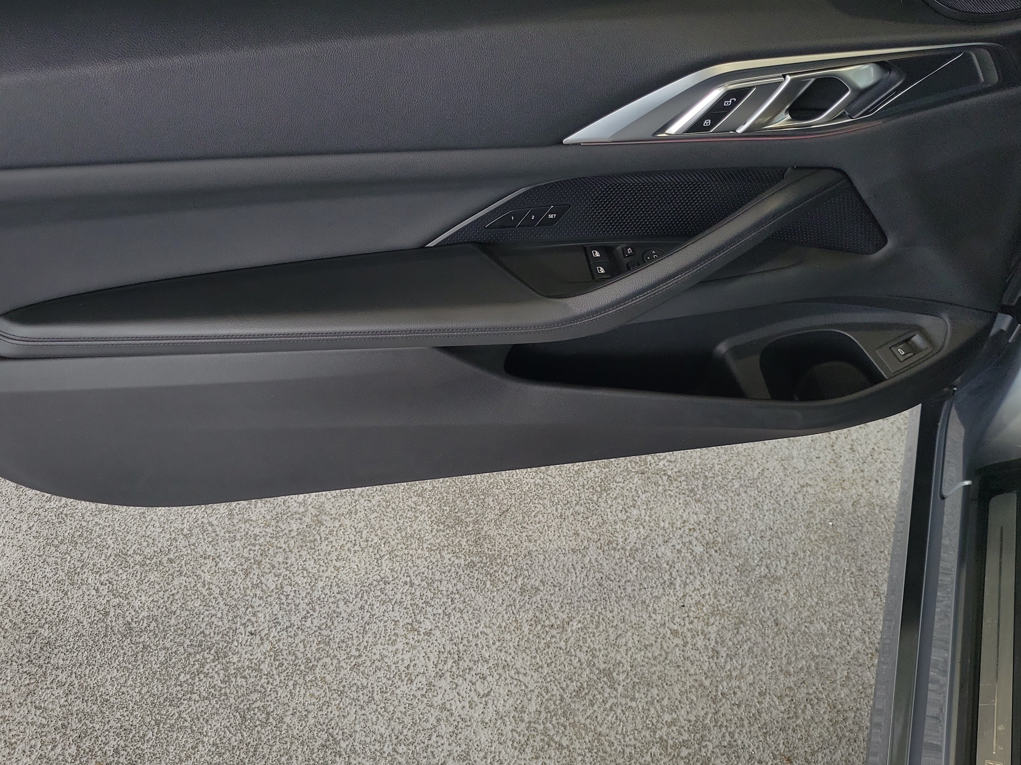 Used 2021 BMW 430i Coupe w/ Convenience Package RWD image 14