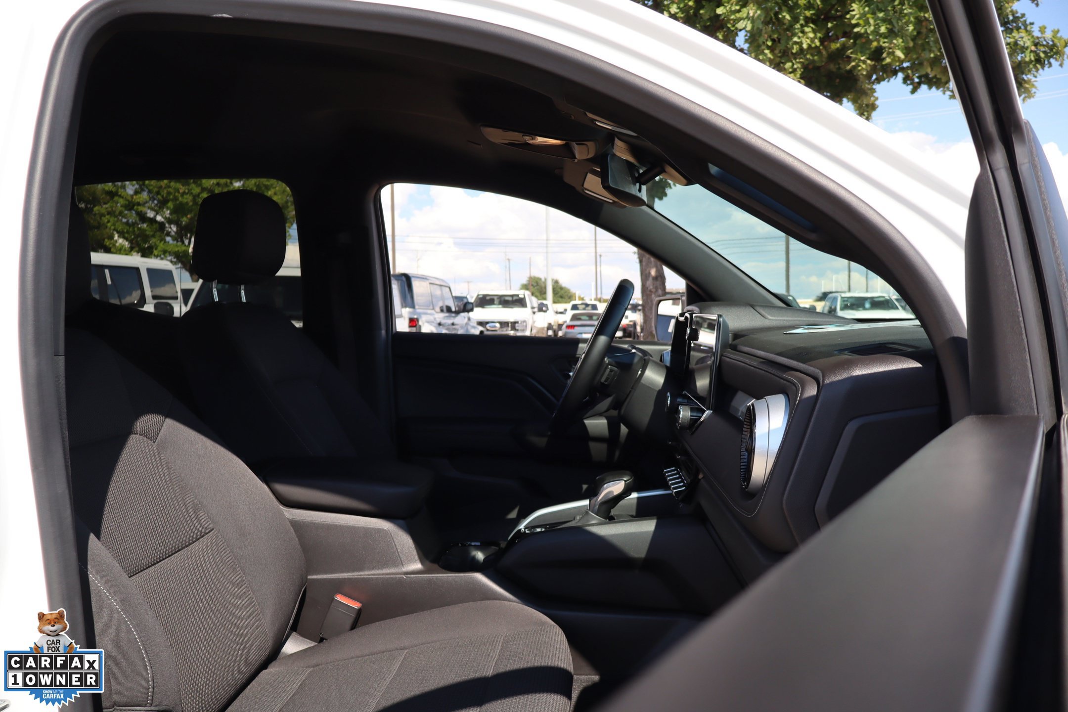 Used 2023 Chevrolet Colorado LT w/ LT Convenience Package II RWD image 31