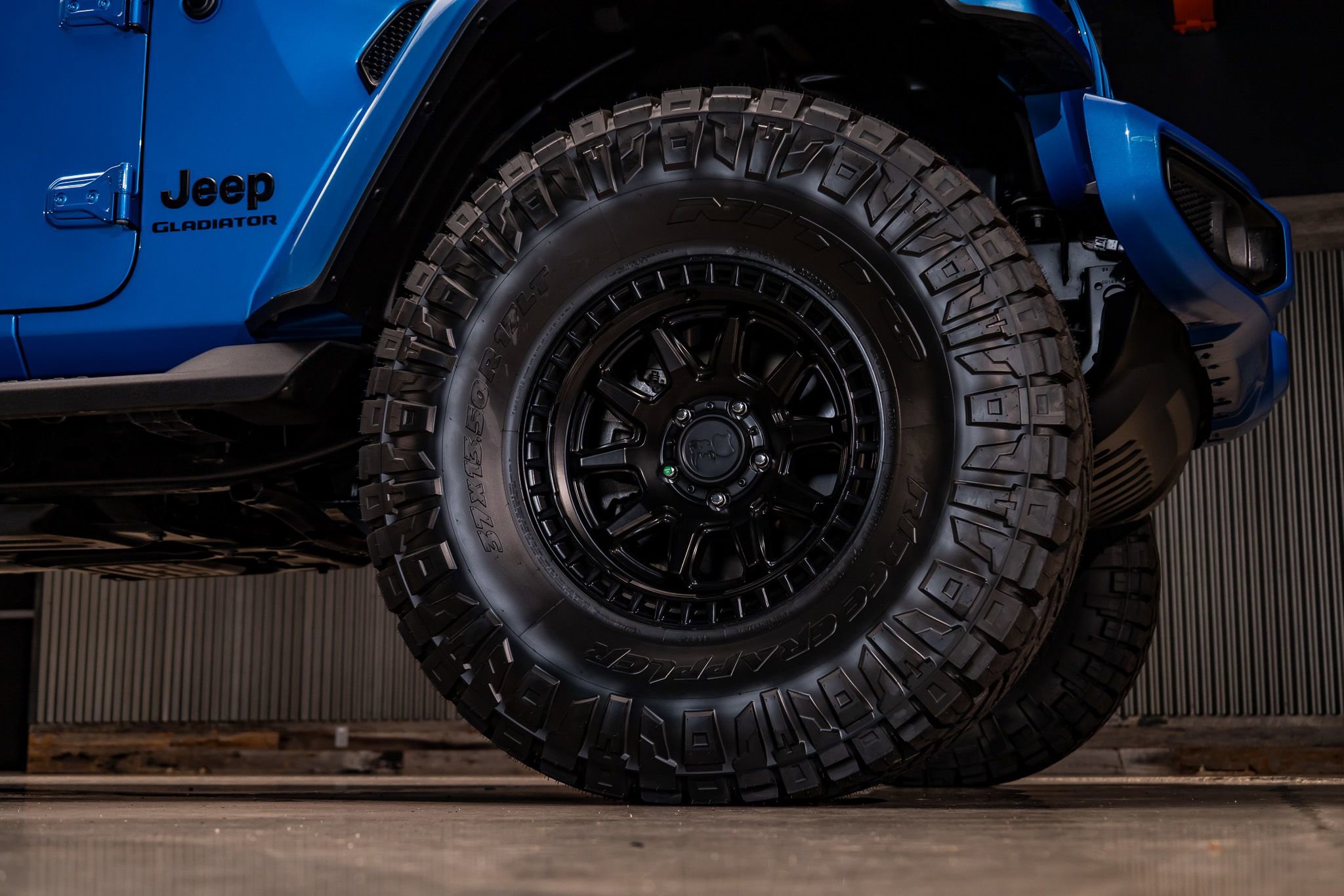 Used 2022 Jeep Gladiator Overland image 16