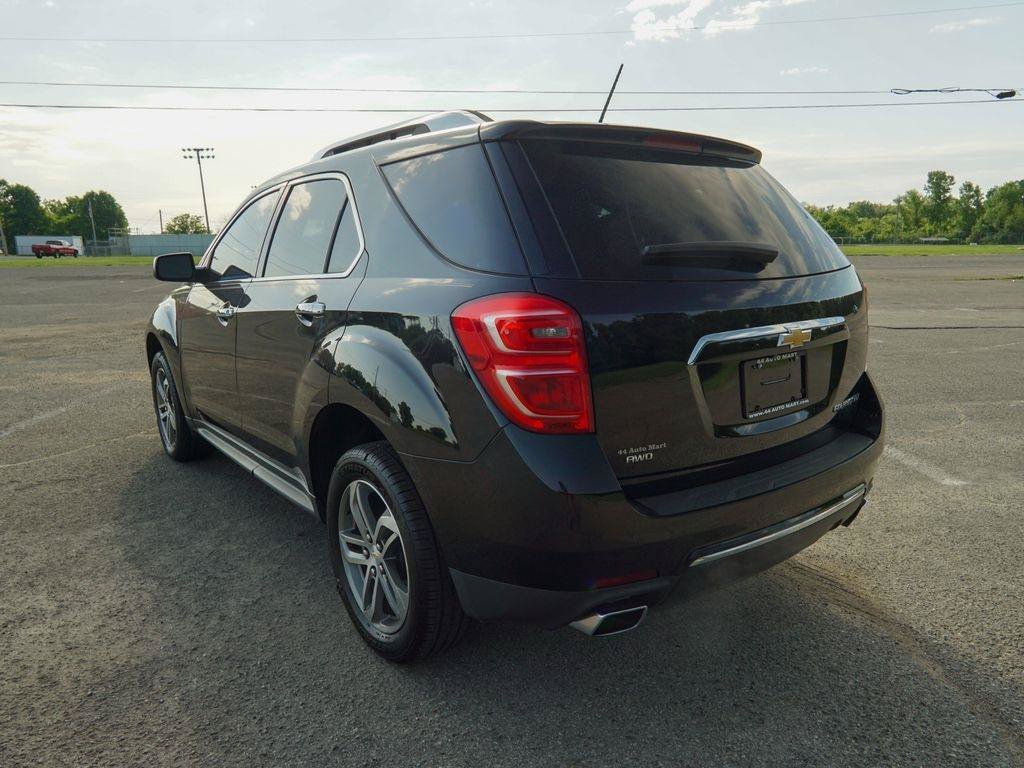Used 2016 Chevrolet Equinox LTZ w/ Enhanced Convenience Package AWD/4WD image 4