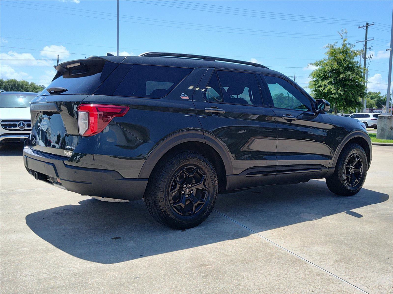 Used 2023 Ford Explorer Timberline w/ Timberline Technology Package image 10