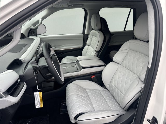 New 2026 Lincoln Navigator Black Label AWD/4WD image 9