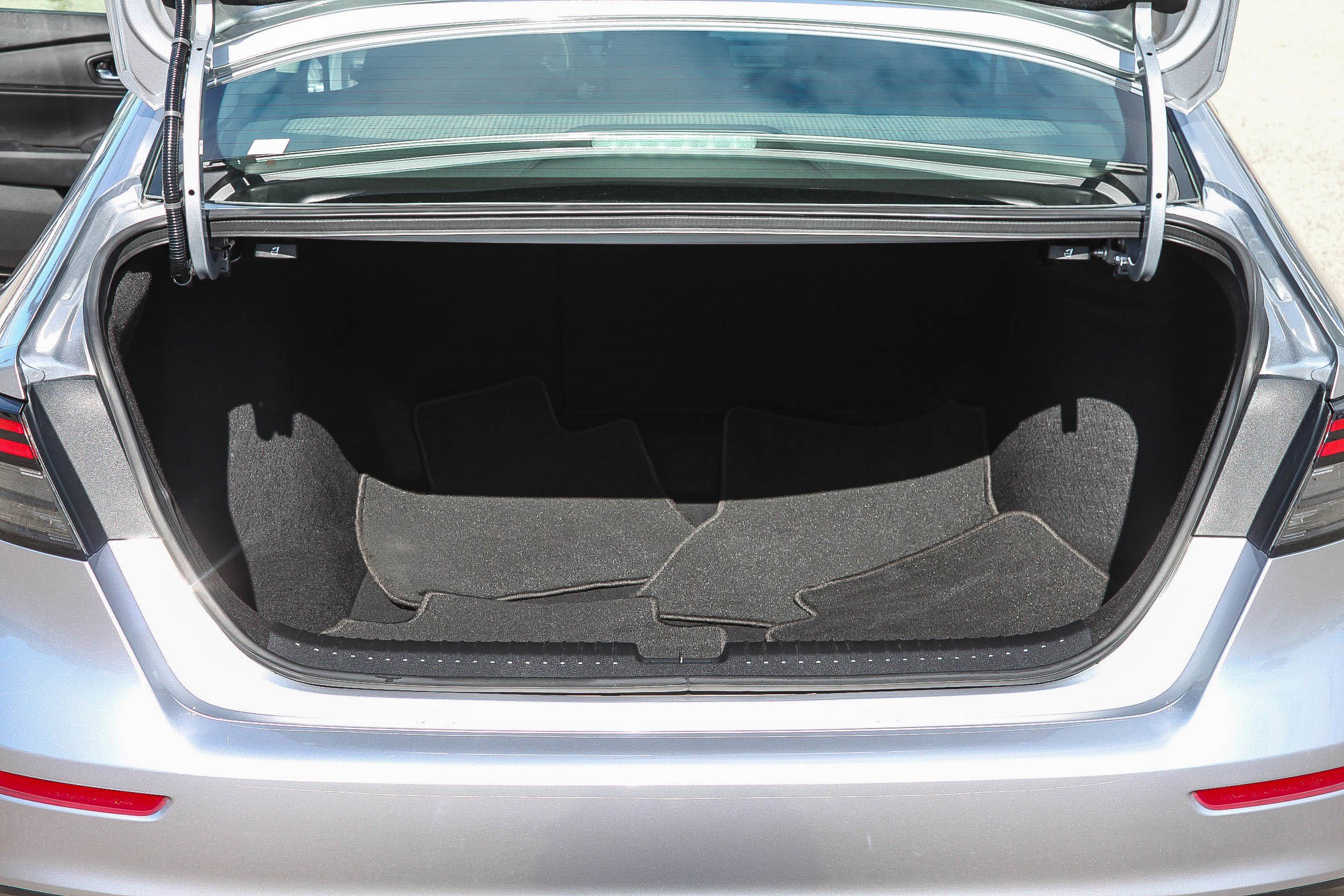 Certified 2023 Honda Accord EX image 28