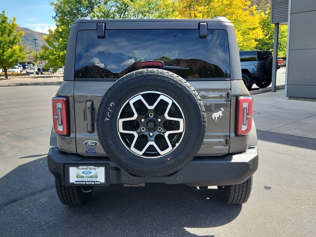 New 2025 Ford Bronco Outer Banks image 4