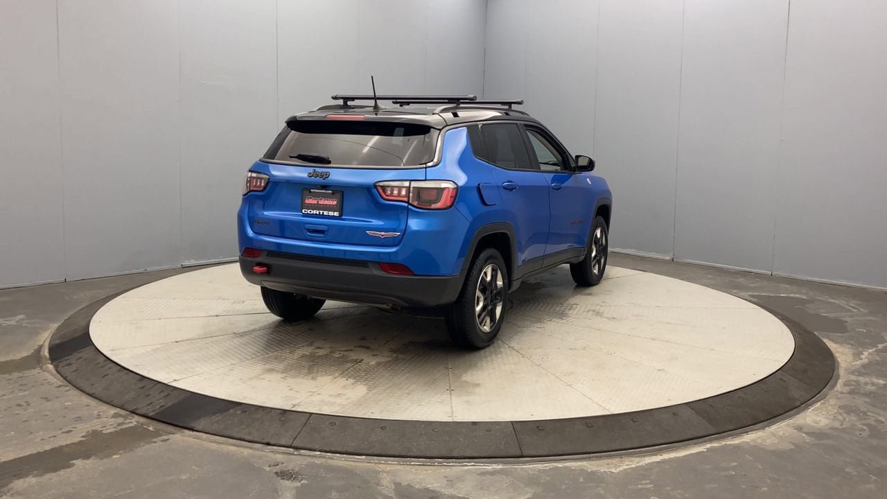 Used 2018 Jeep Compass Trailhawk w/ Cold Weather Group AWD/4WD image 4