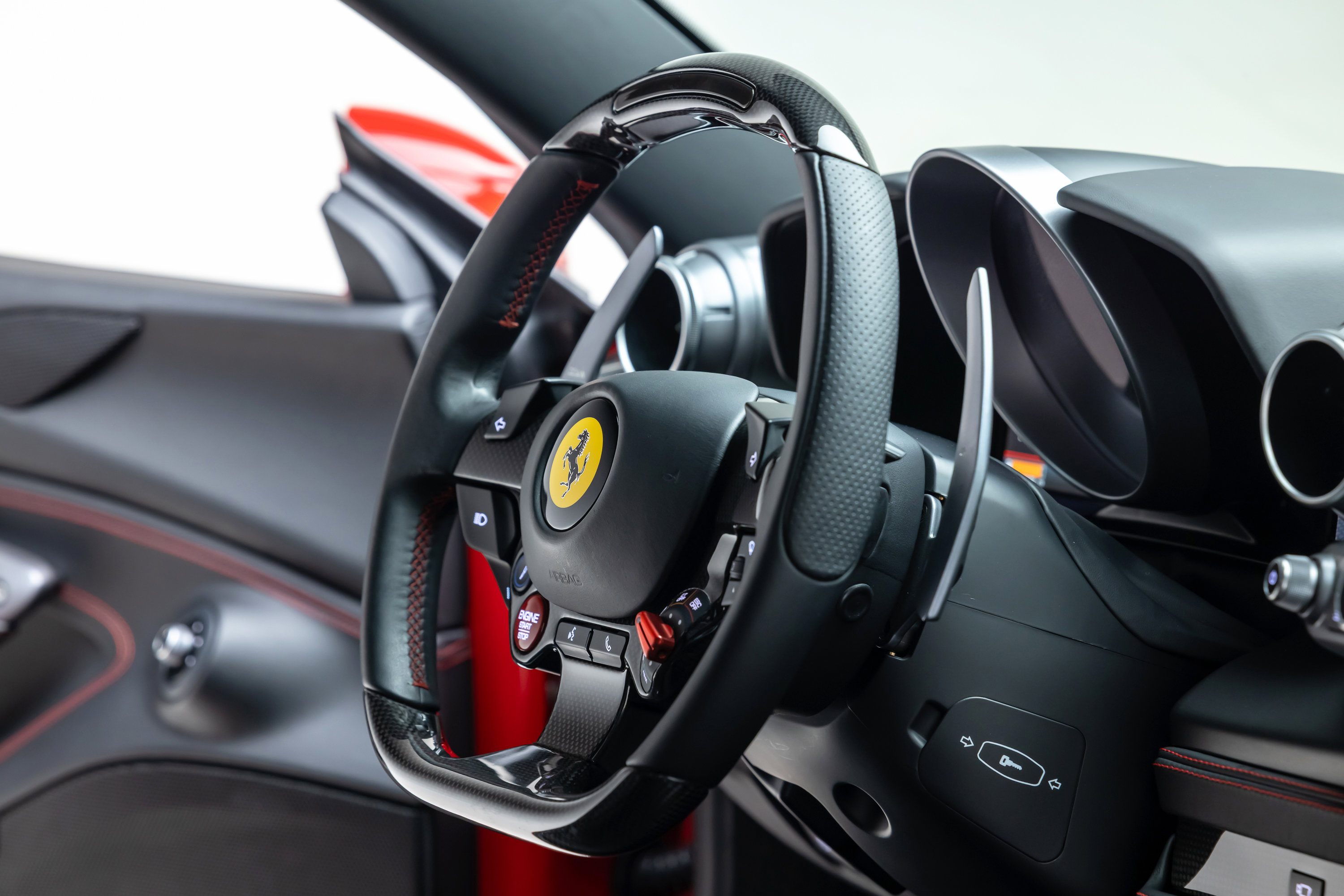 Certified 2020 Ferrari F8 Tributo image 33