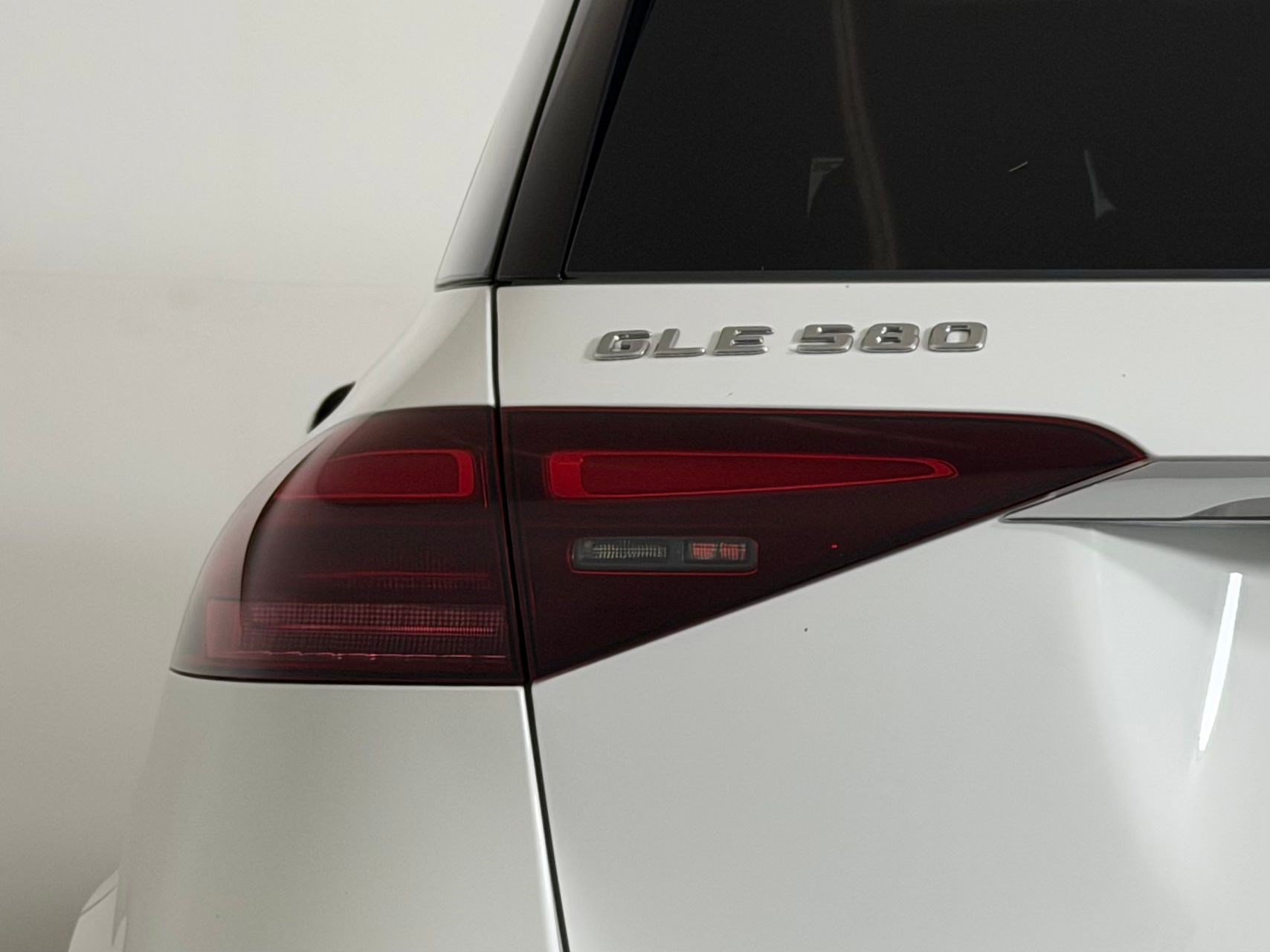 Used 2024 Mercedes-Benz GLE 580 4MATIC image 30