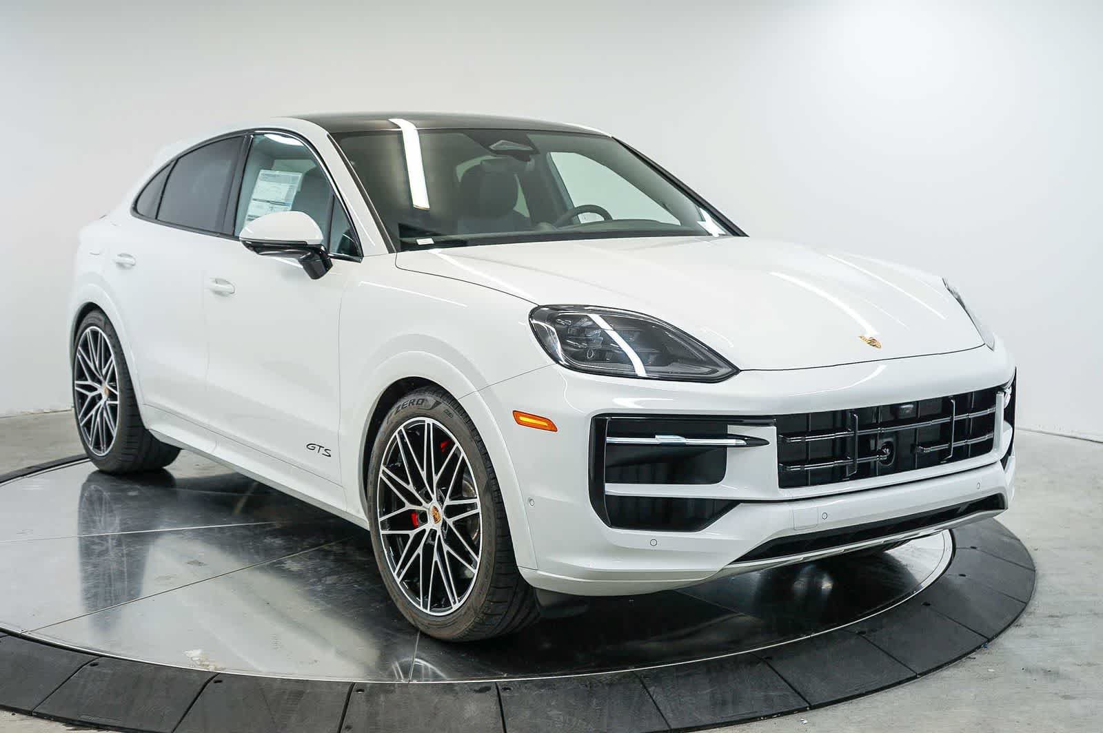 New 2026 Porsche Cayenne GTS AWD/4WD image 7
