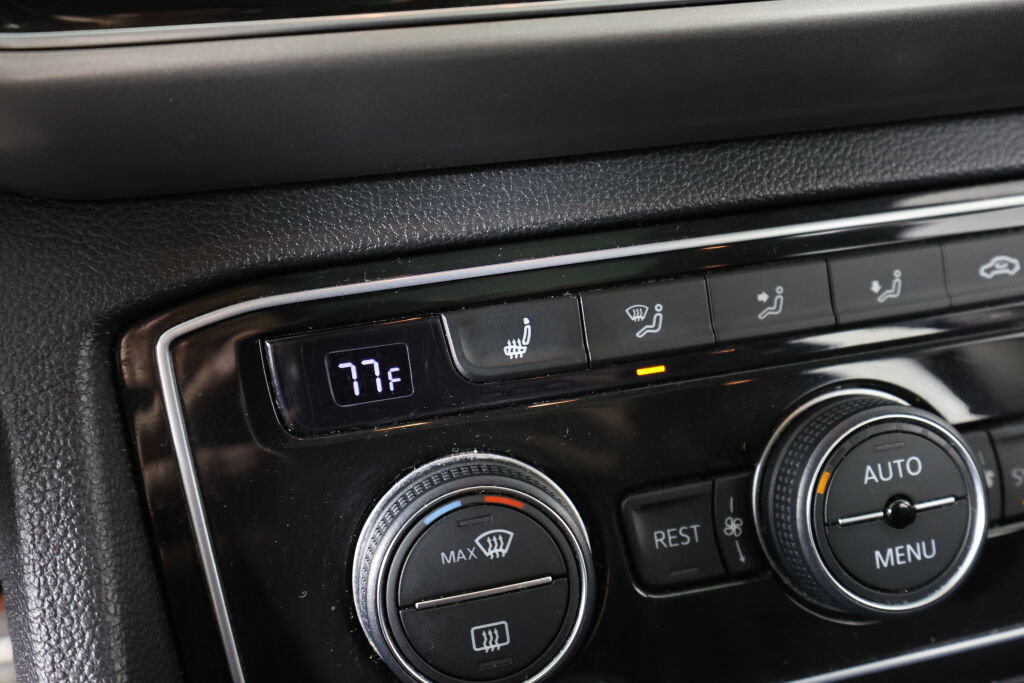 Used 2019 Volkswagen Atlas SEL R-Line image 39