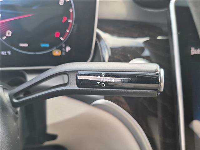 Certified 2025 Mercedes-Benz GLC 300 image 12